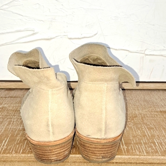 Dolce Vita Sand slip in Suede Leather bootie size 9 - Picture 3 of 6
